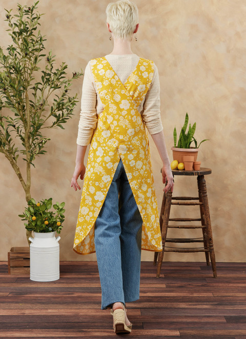 Simplicity S3257 | Simplicity Sewing Pattern Misses' Cross Back Aprons